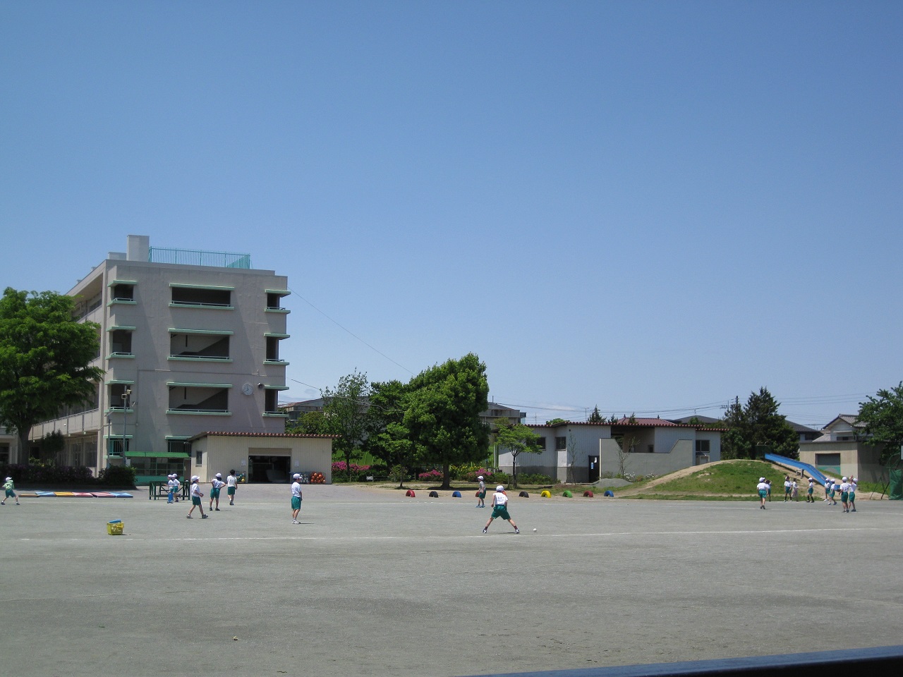 上里小学校